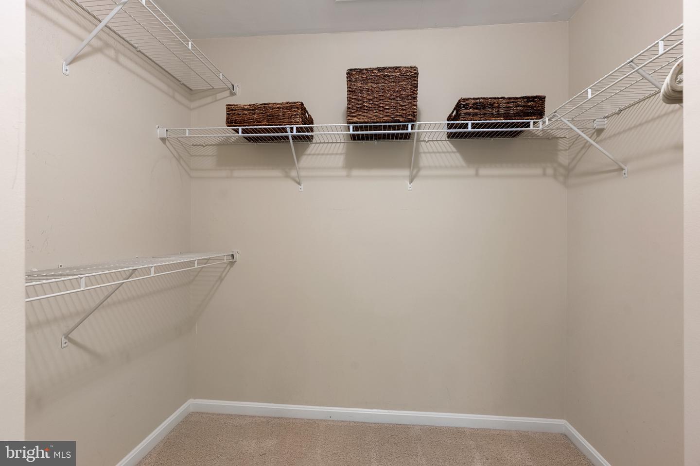 232 Mohegan Dr Property Photo 25