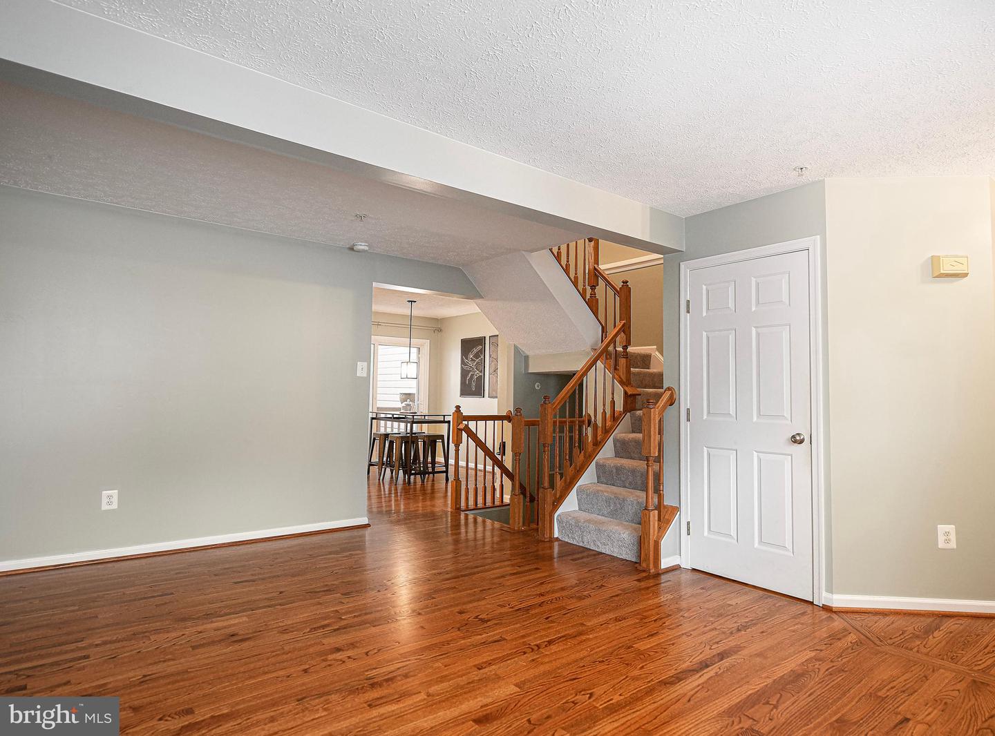 3134 Freestone Ct Property Photo 7