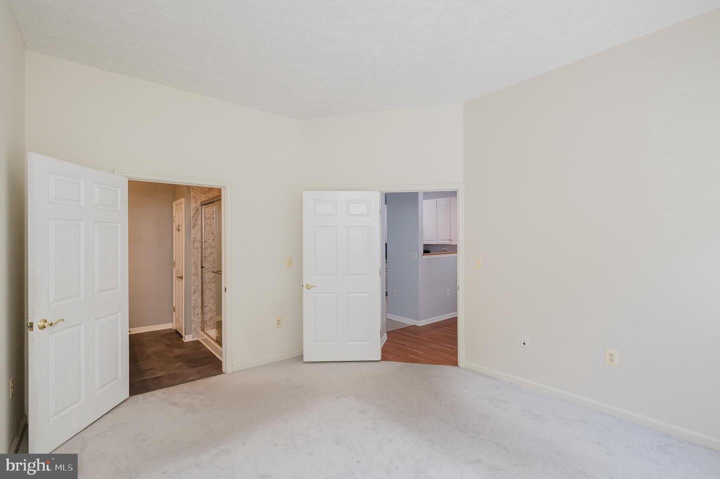 2120 Mardic Dr Property Photo 14