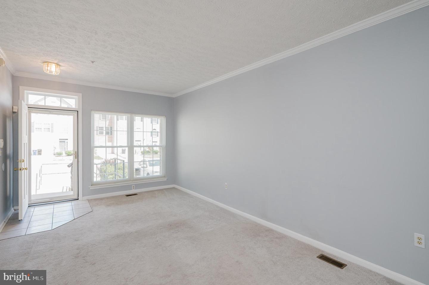 2120 Mardic Dr Property Photo 29