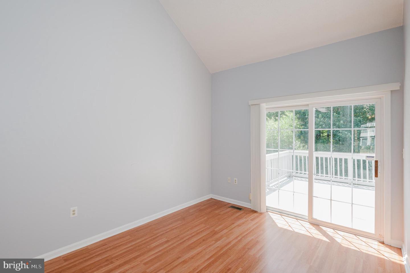 2120 Mardic Dr Property Photo 30