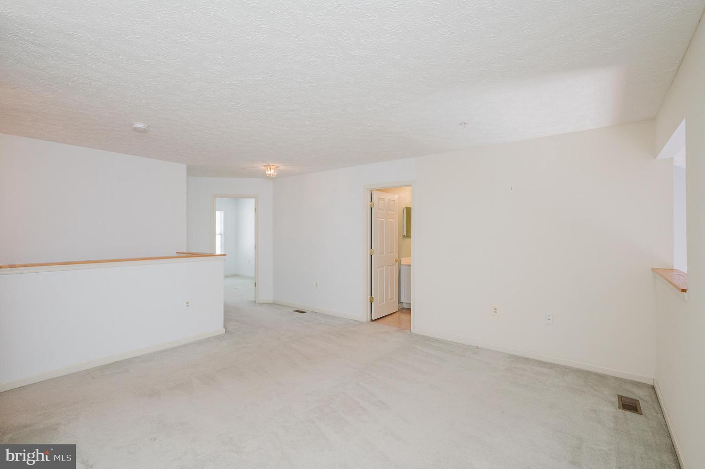 2120 Mardic Dr Property Photo 44