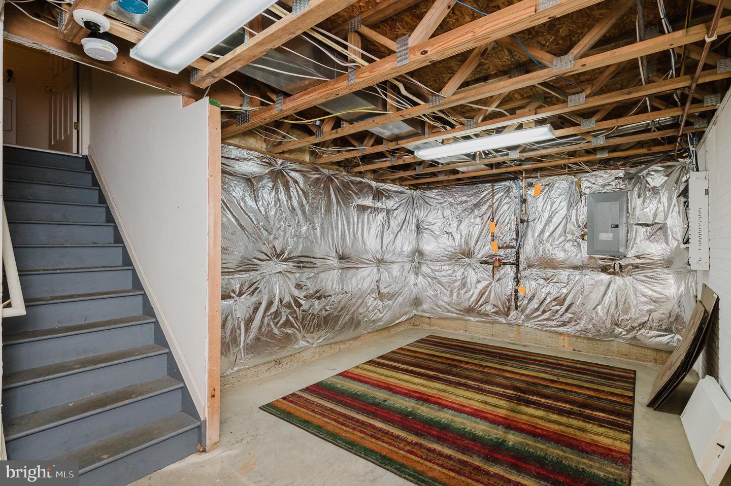 2120 Mardic Dr Property Photo 47