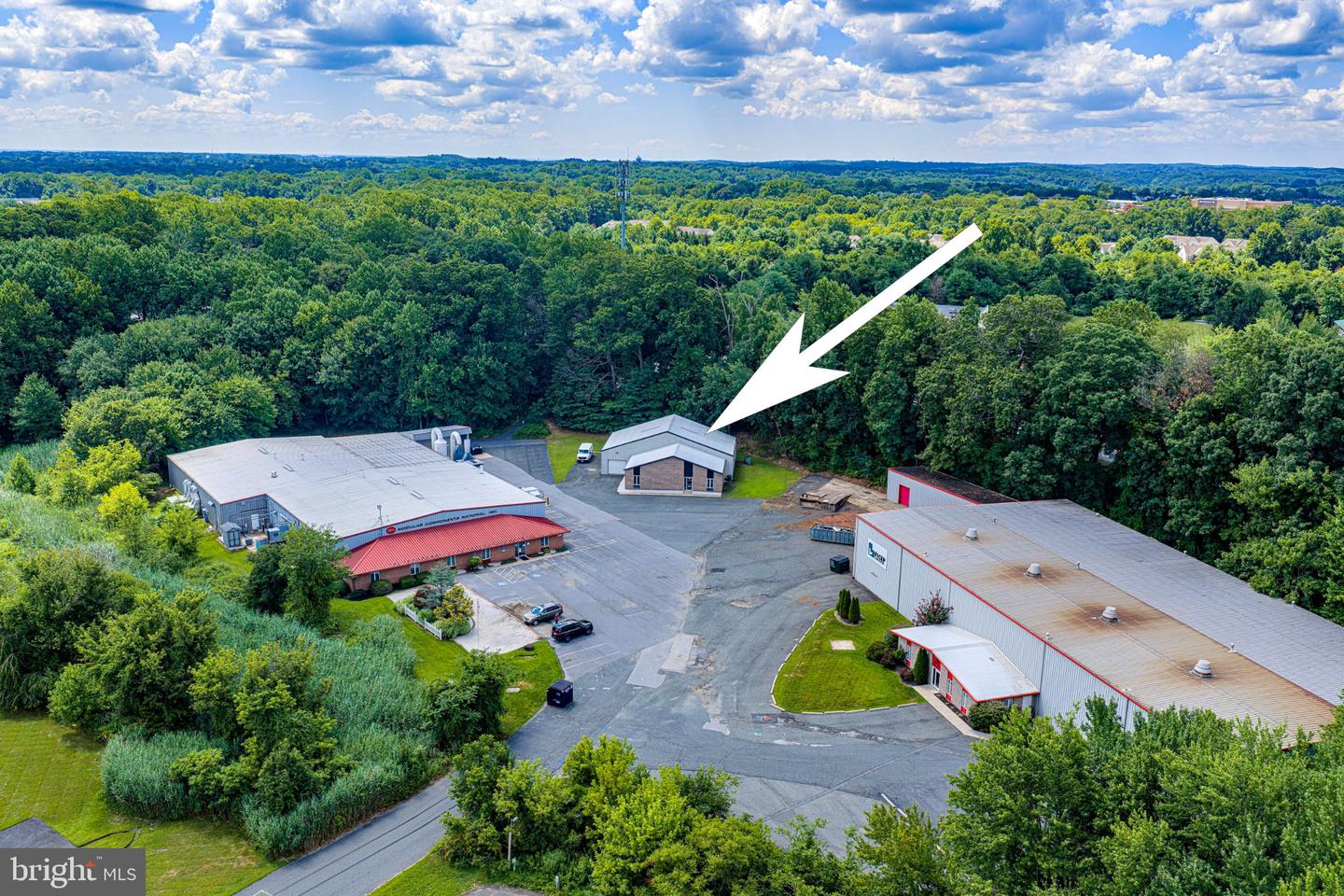 2300 Industry Ct Property Photo 6