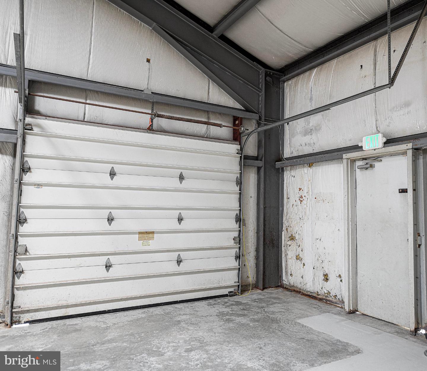 2300 Industry Ct Property Photo 19