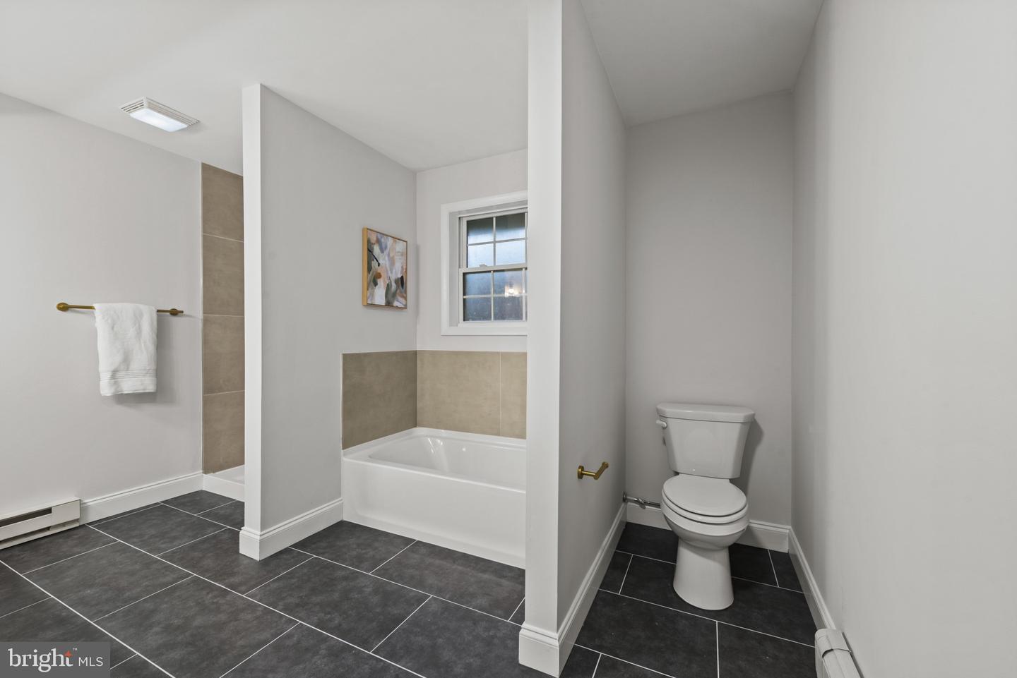 2114 Oaklyn Dr Property Photo 25
