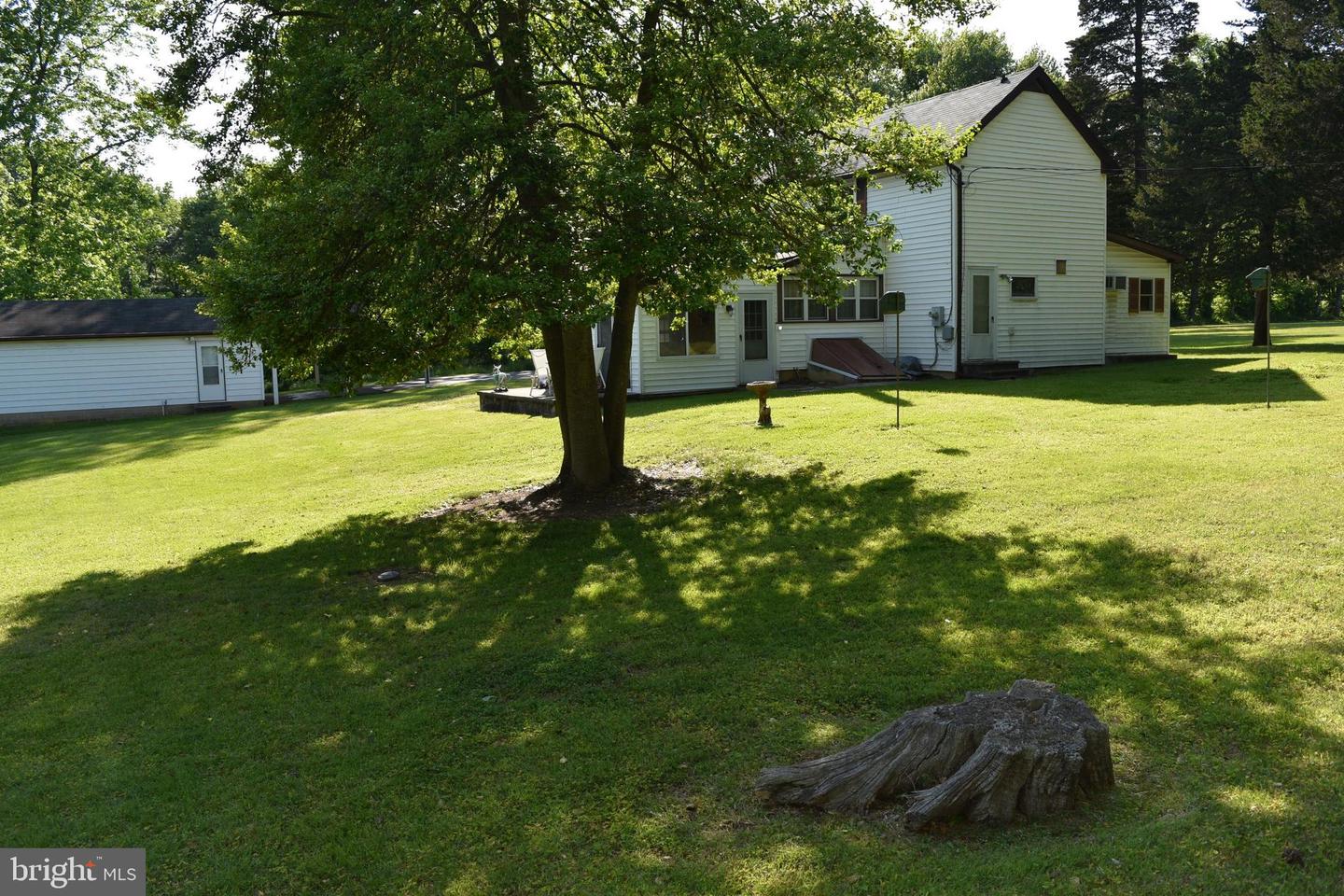 601 Yarish Ln Property Photo 9