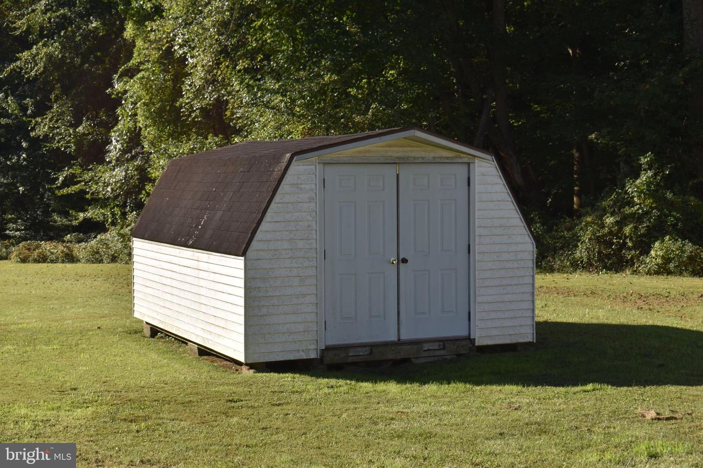 601 Yarish Ln Property Photo 15