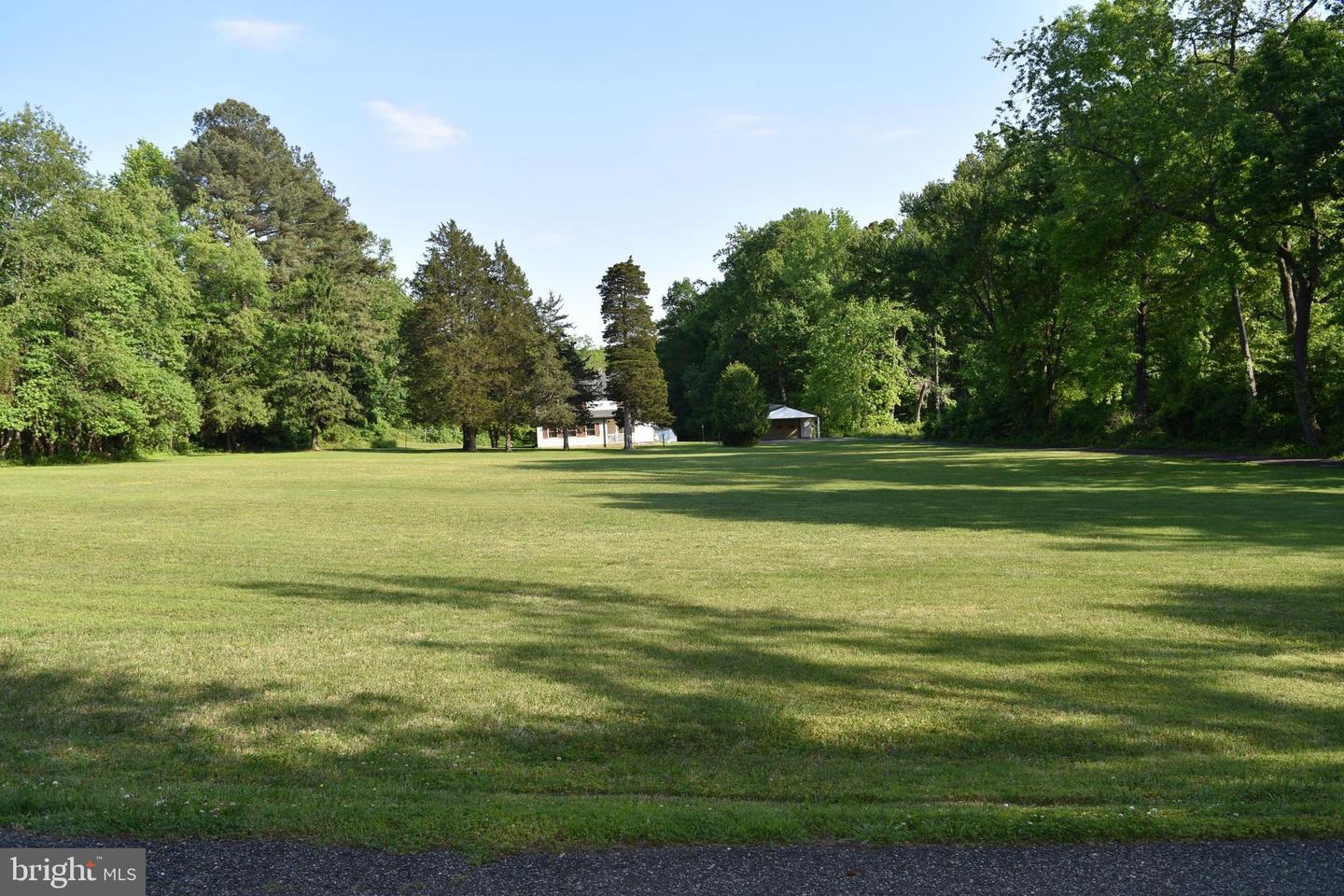601 Yarish Ln Property Photo 20