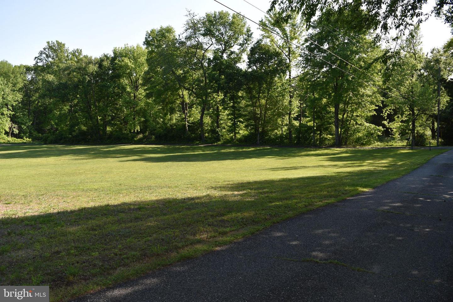 601 Yarish Ln Property Photo 22