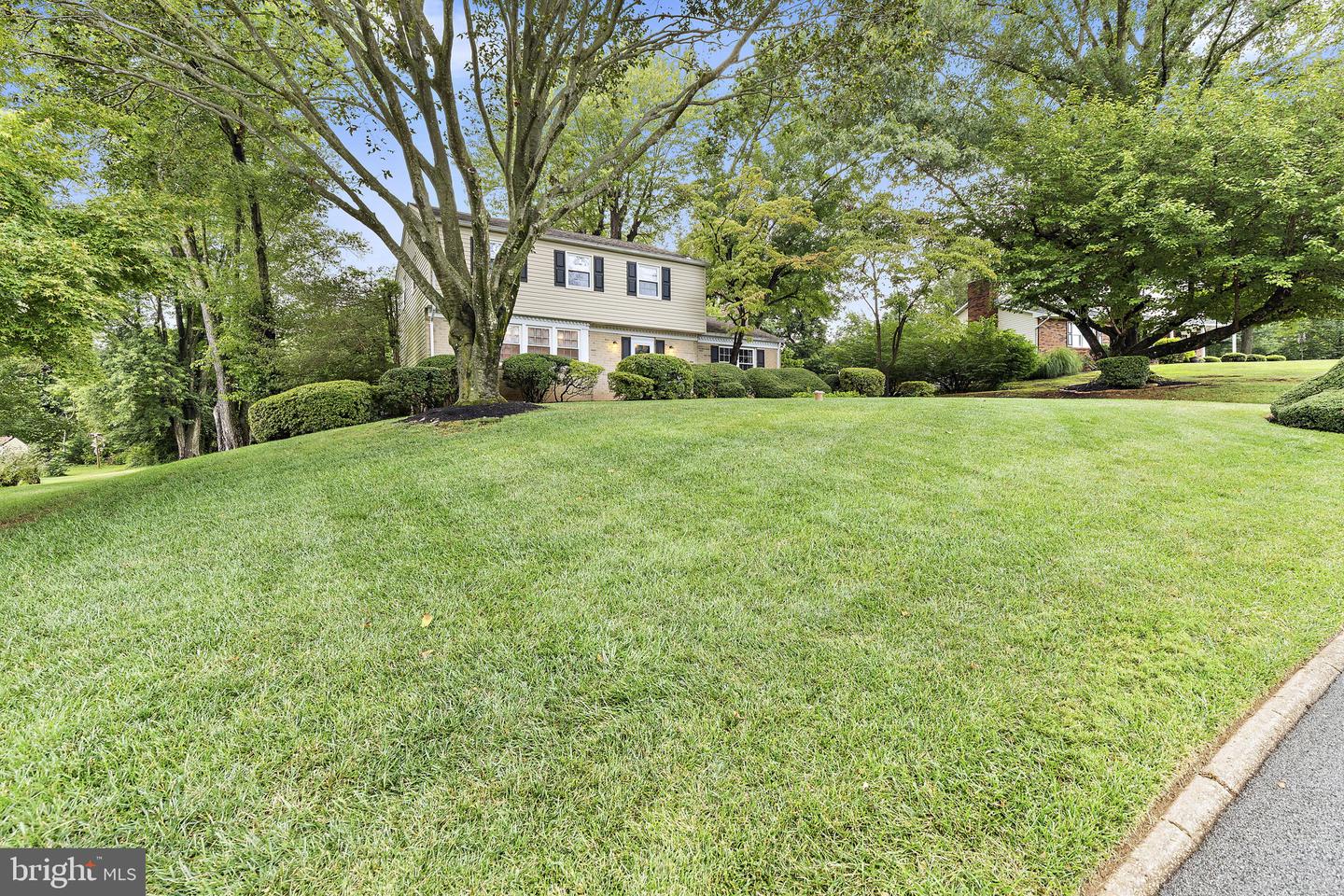 1820 Arabian Way Property Photo 5