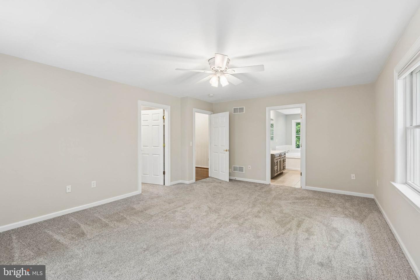 814 Saint Ann Dr Property Photo 31