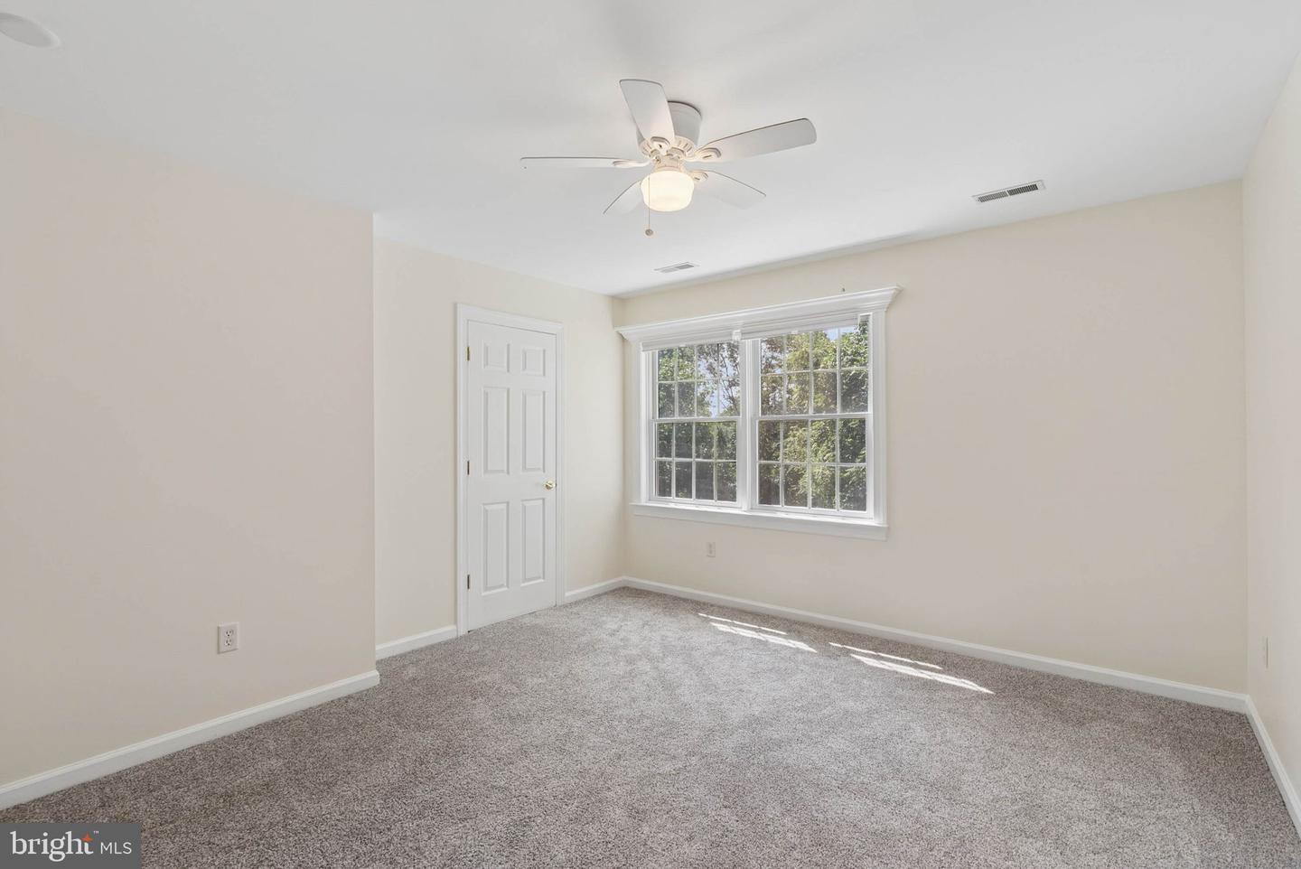 814 Saint Ann Dr Property Photo 38