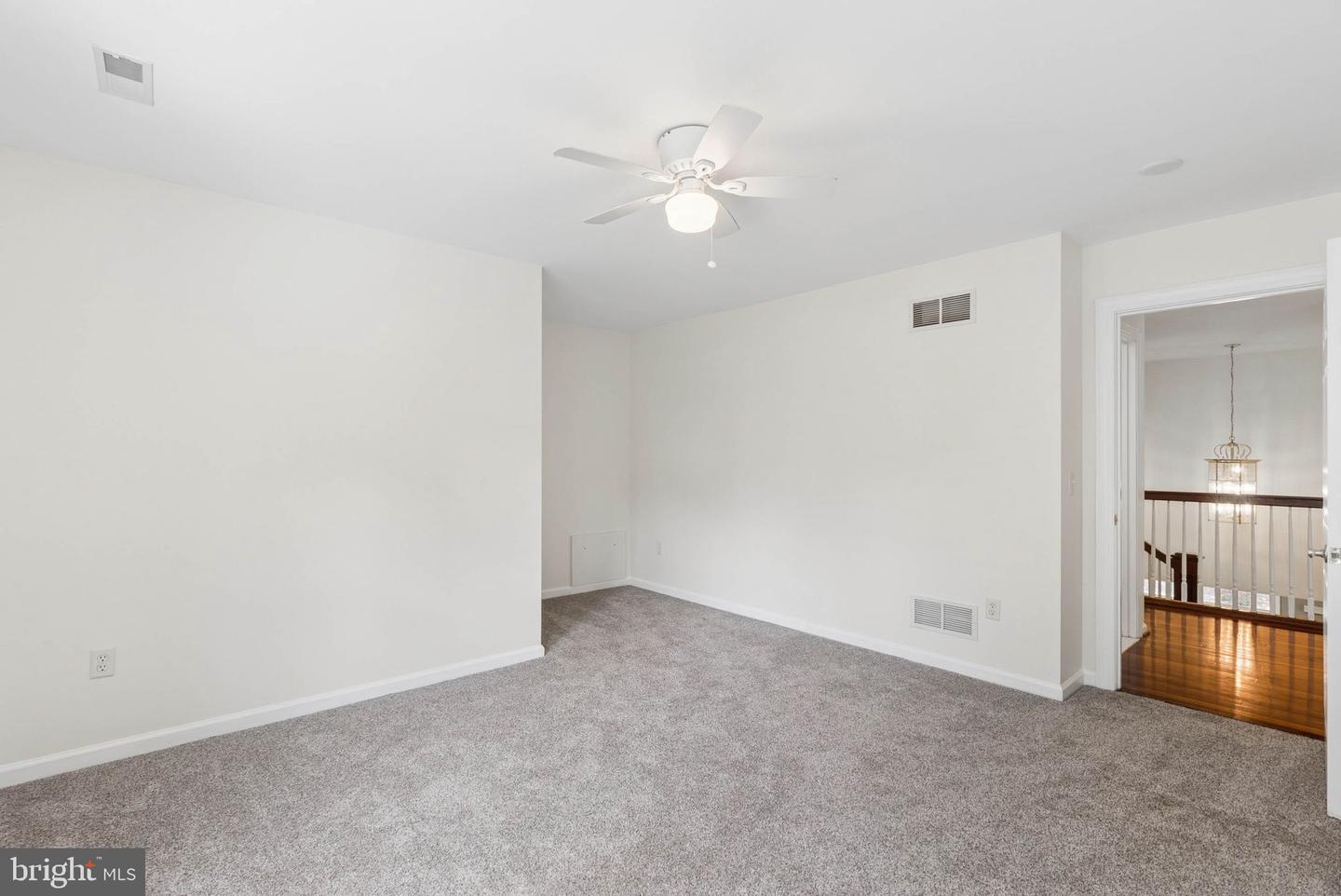 814 Saint Ann Dr Property Photo 39