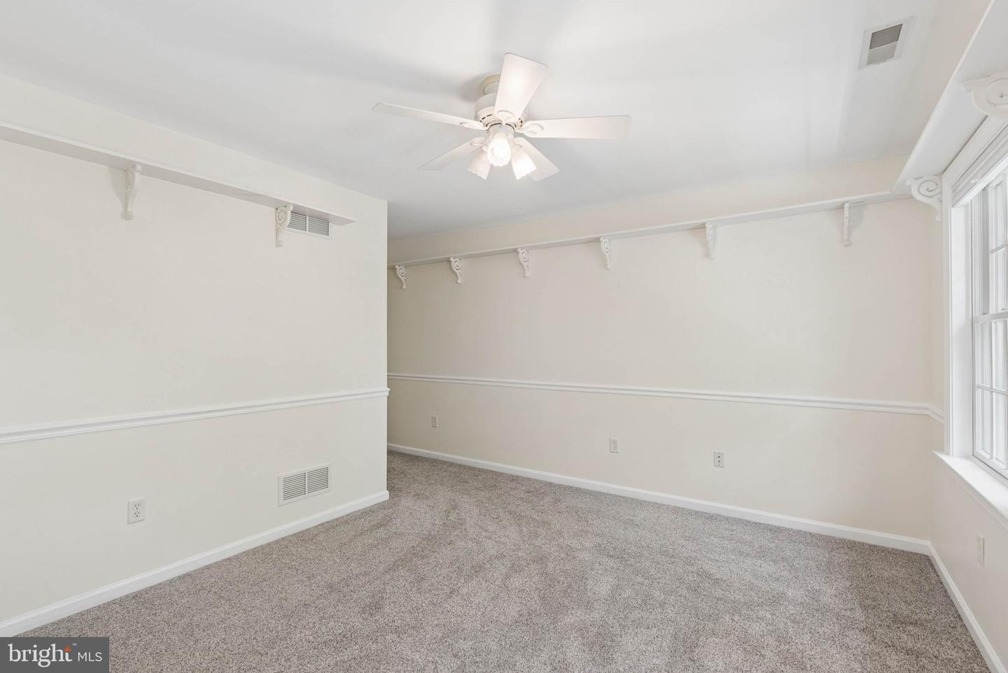 814 Saint Ann Dr Property Photo 43