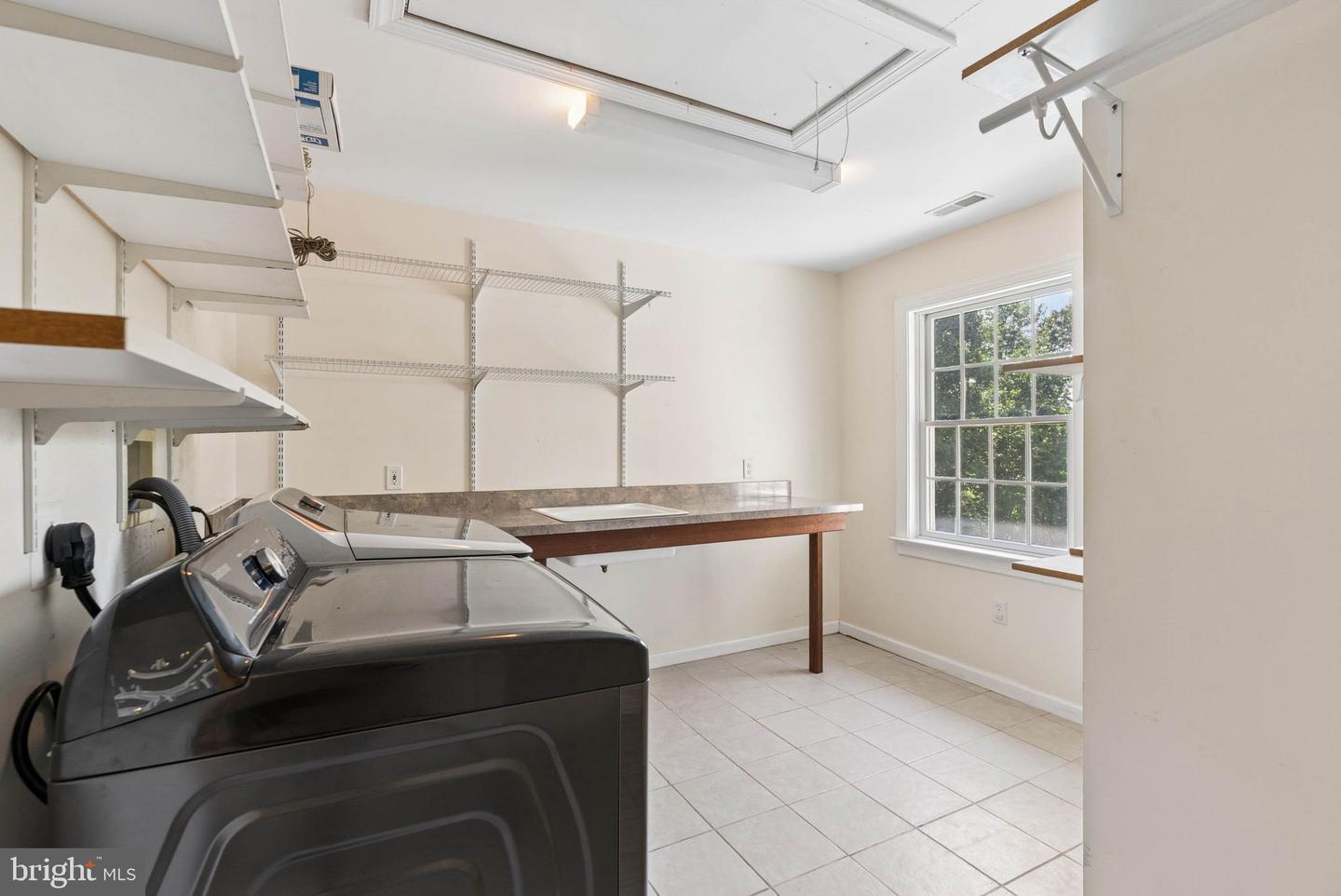 814 Saint Ann Dr Property Photo 45