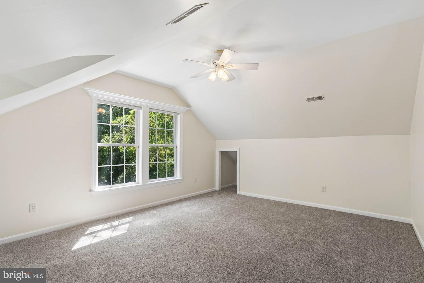 814 Saint Ann Dr Property Photo 47