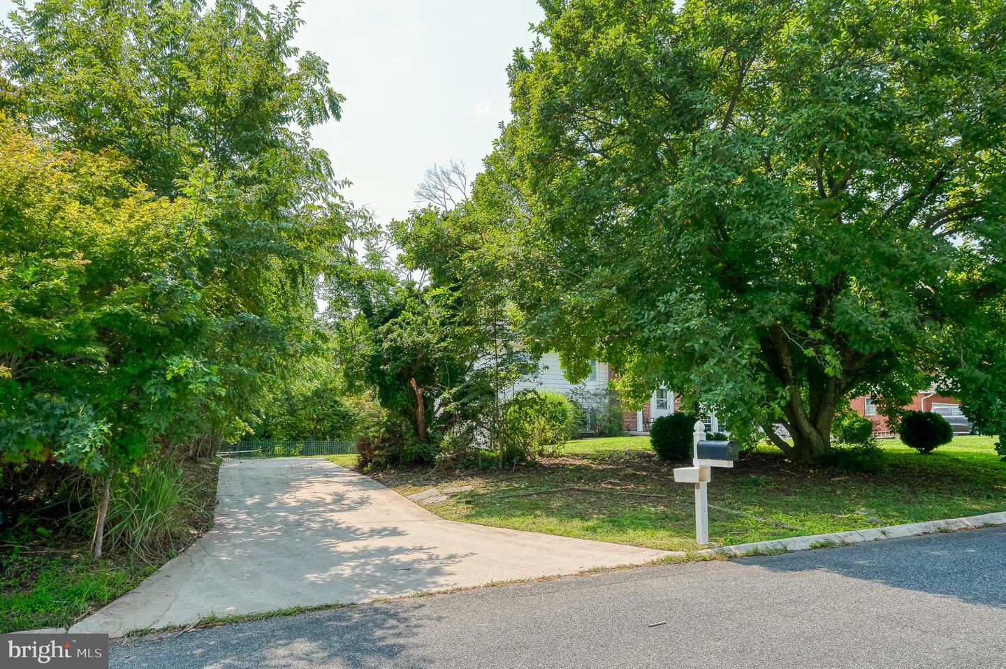 1306 Grandview Ct Property Photo 5