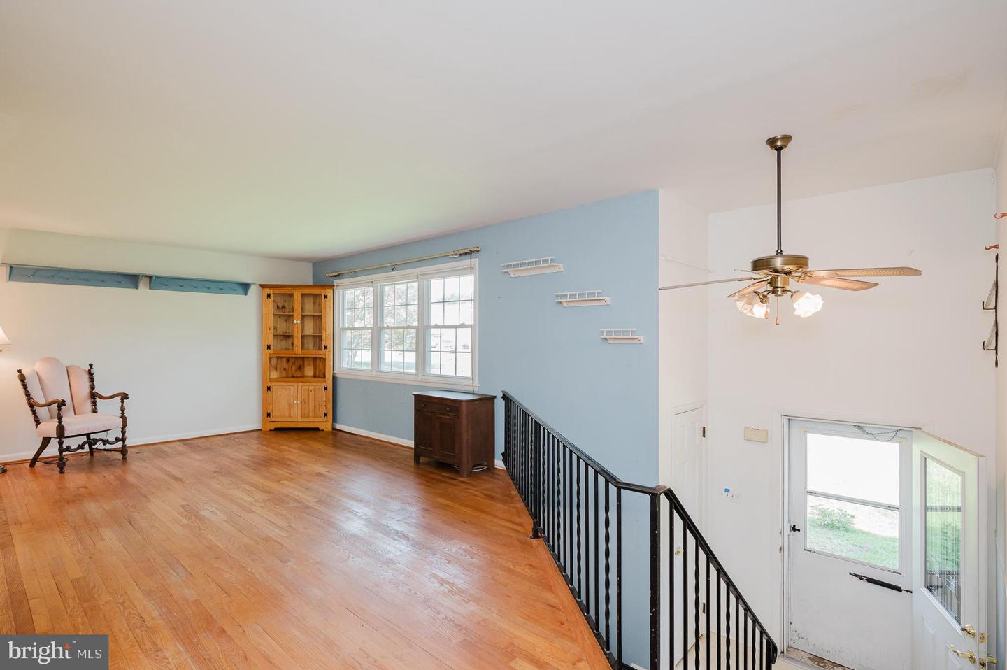 1306 Grandview Ct Property Photo 6