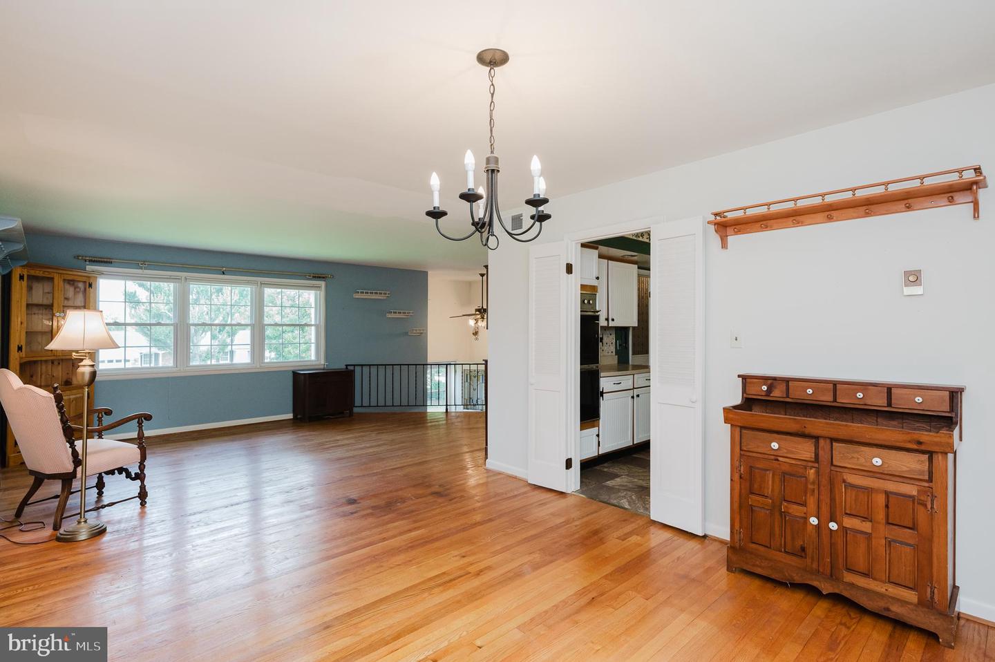 1306 Grandview Ct Property Photo 10