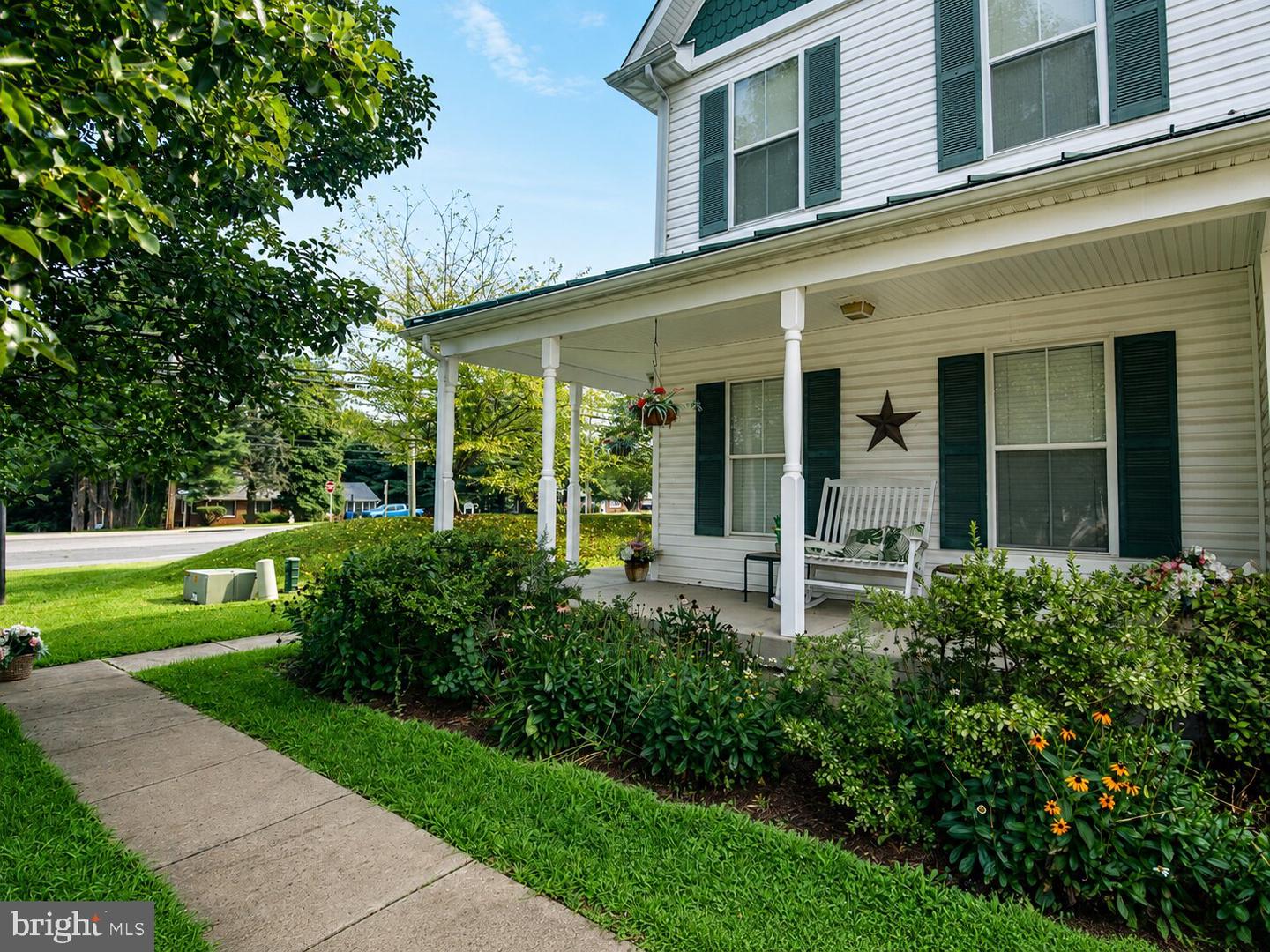 2 Canvas Pl Property Photo 3