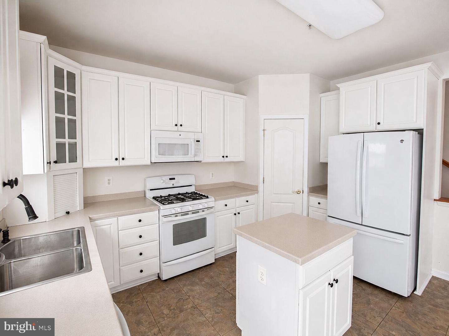 2 Canvas Pl Property Photo 15