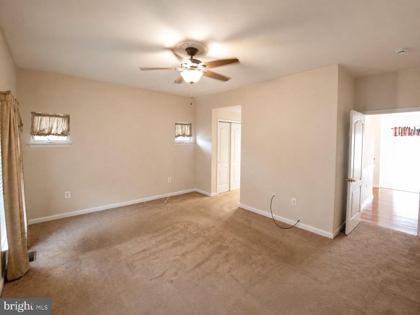 2 Canvas Pl Property Photo 16