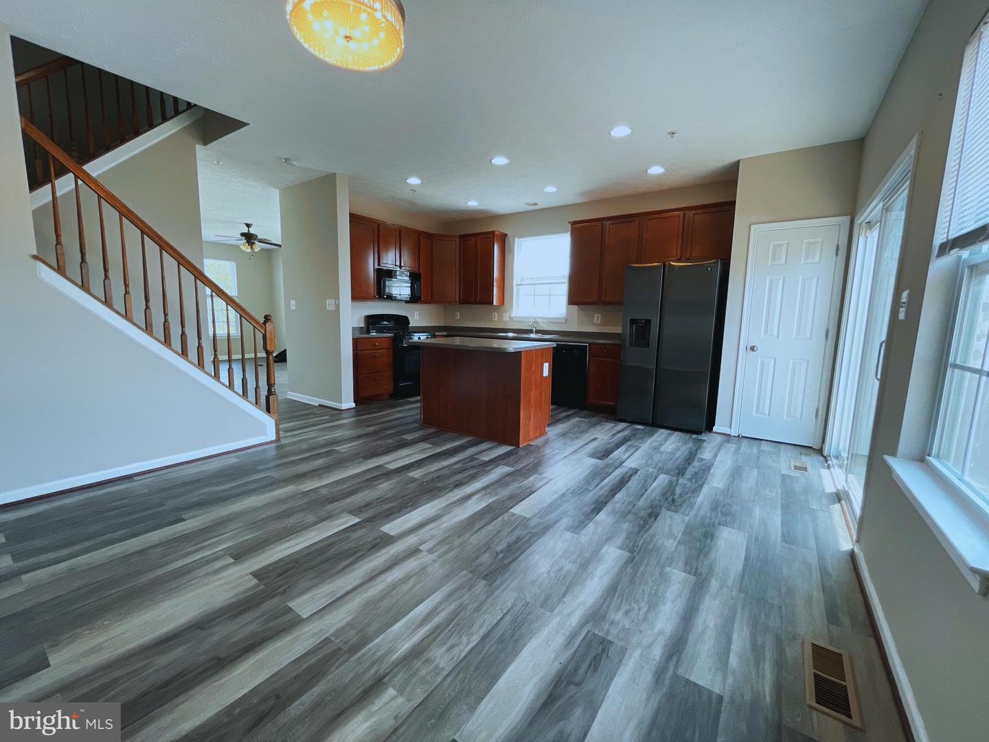 4747 Witchhazel Way Property Photo 4