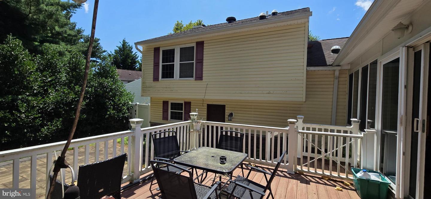 729 Rainbow Ct Property Photo 20