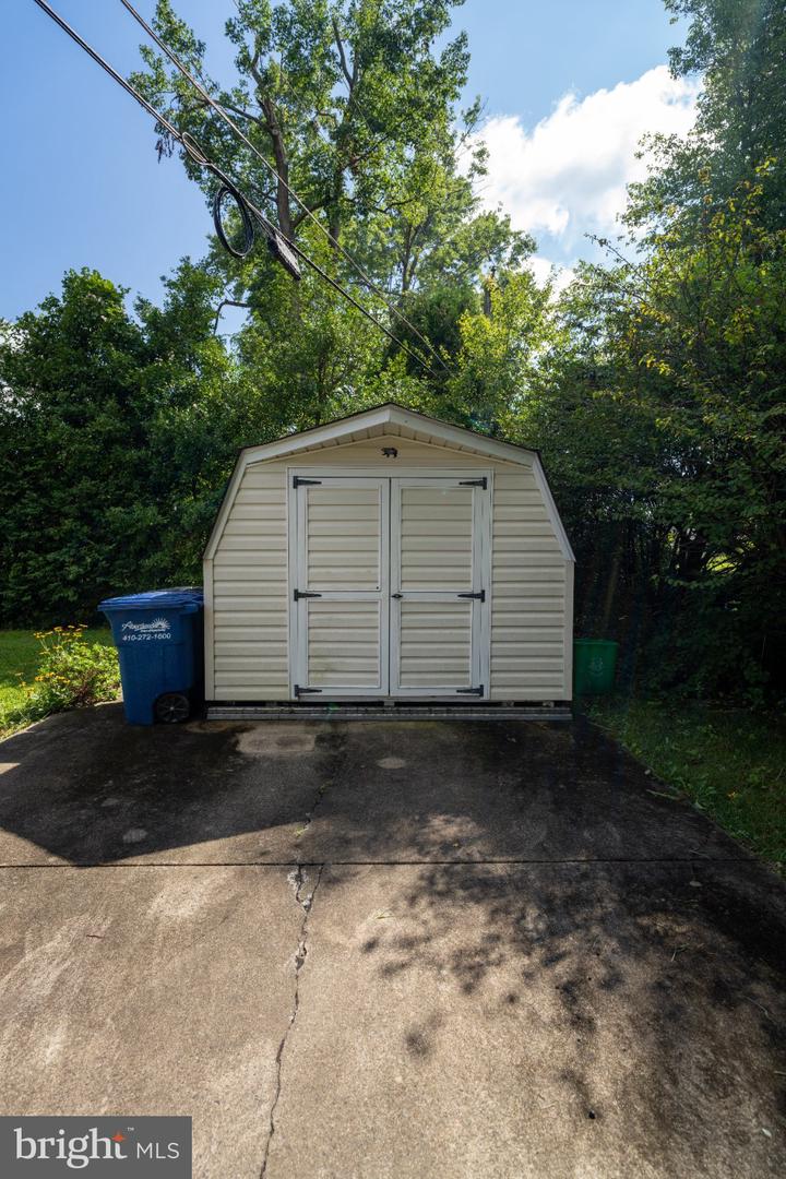 632 Rowe Dr Property Photo 7