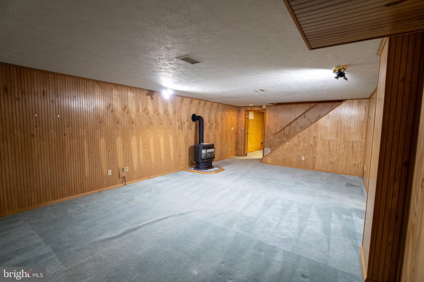 632 Rowe Dr Property Photo 40