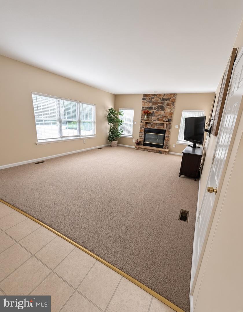 336 Ahern Dr Property Photo 21