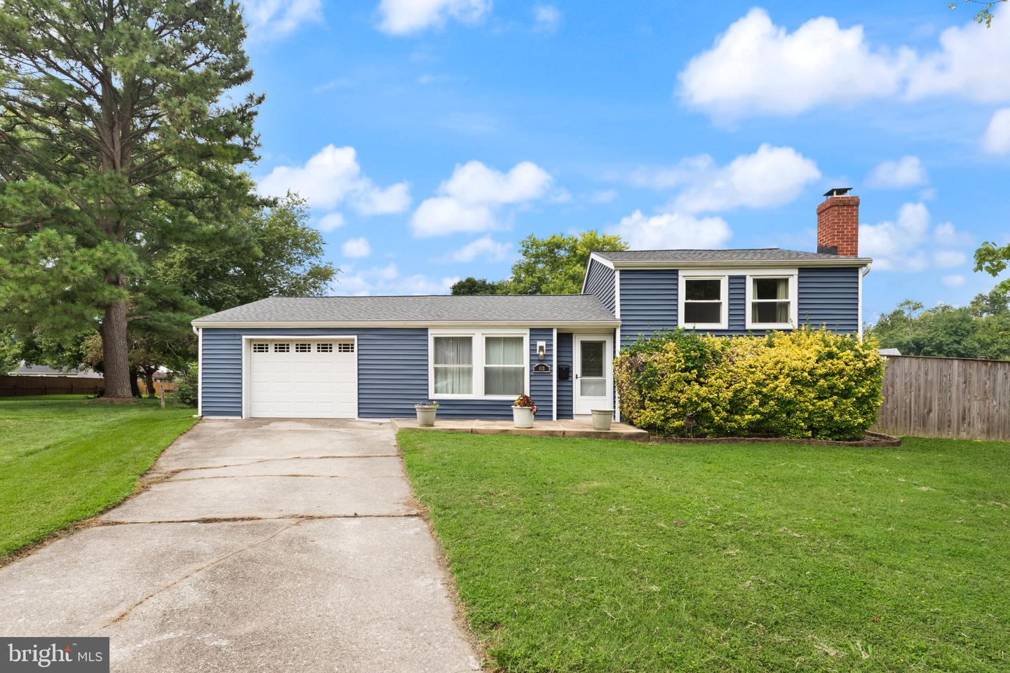 603 Monterey Ct Property Photo 1