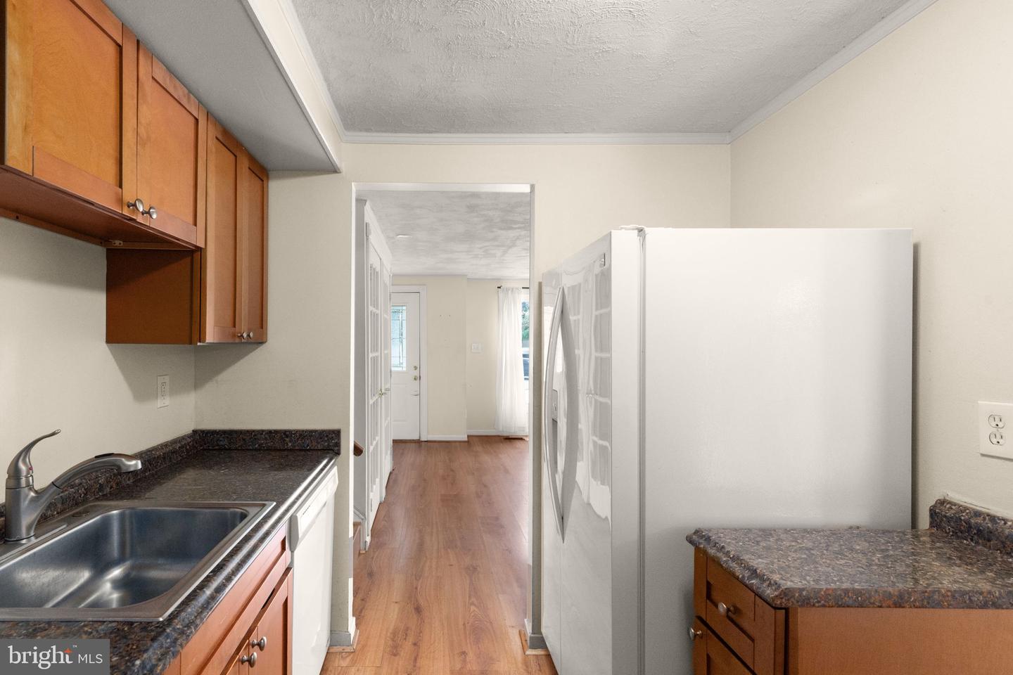 603 Monterey Ct Property Photo 10