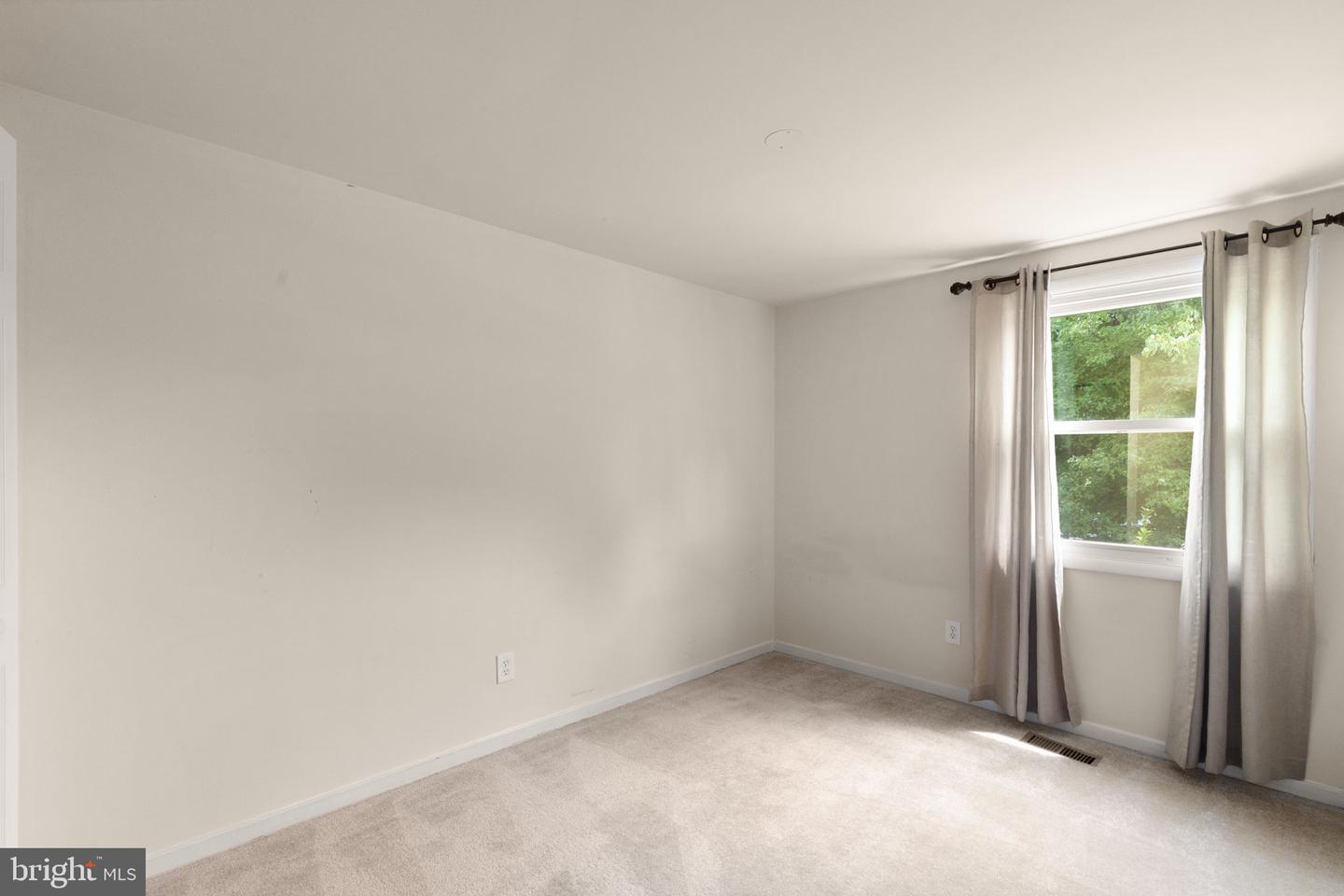 603 Monterey Ct Property Photo 20