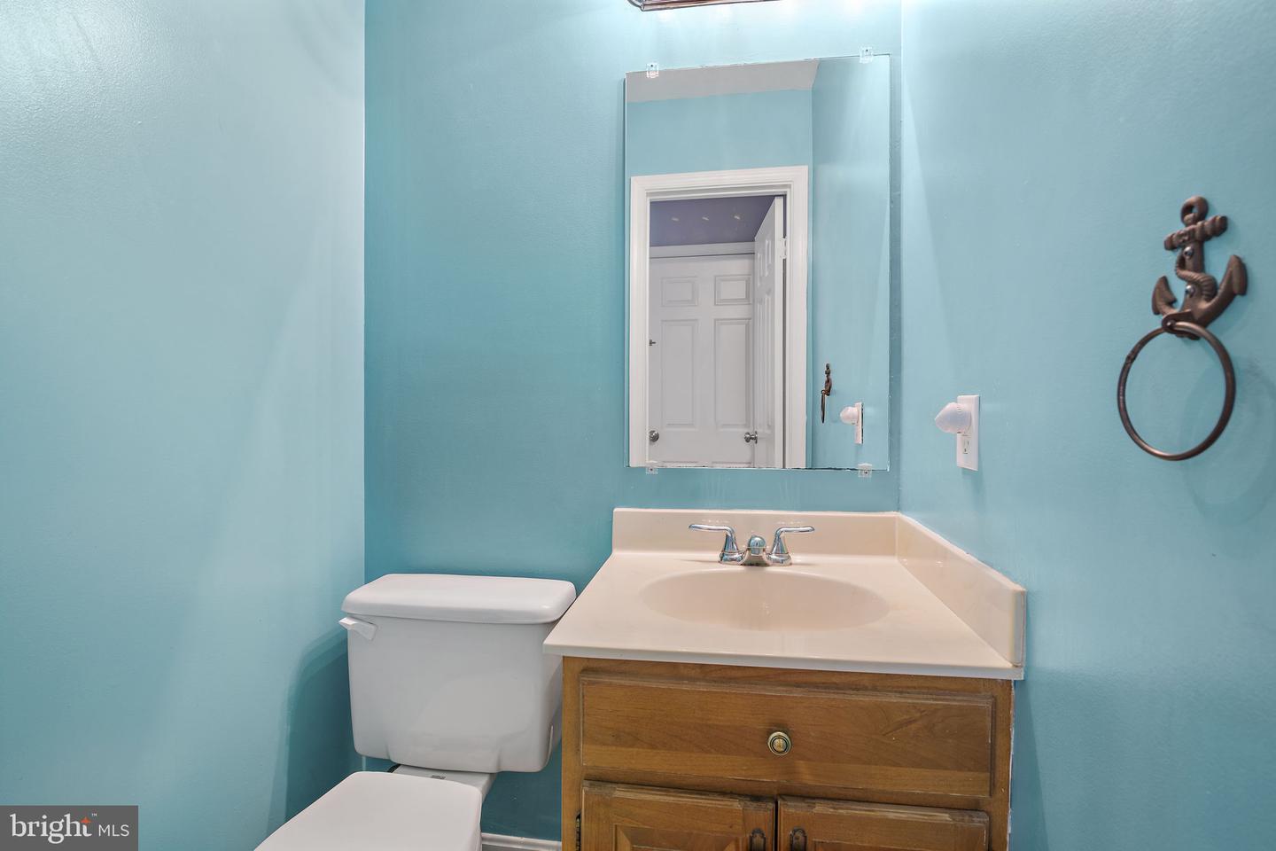 842 Ellicott Dr Property Photo 13