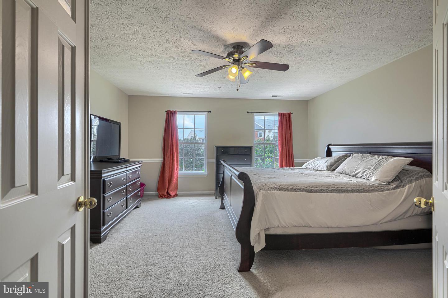 4736 Witchhazel Way Property Photo 27