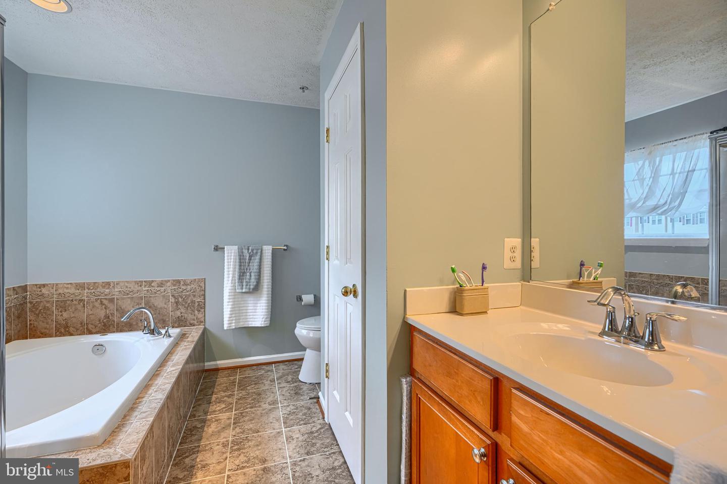 4736 Witchhazel Way Property Photo 32