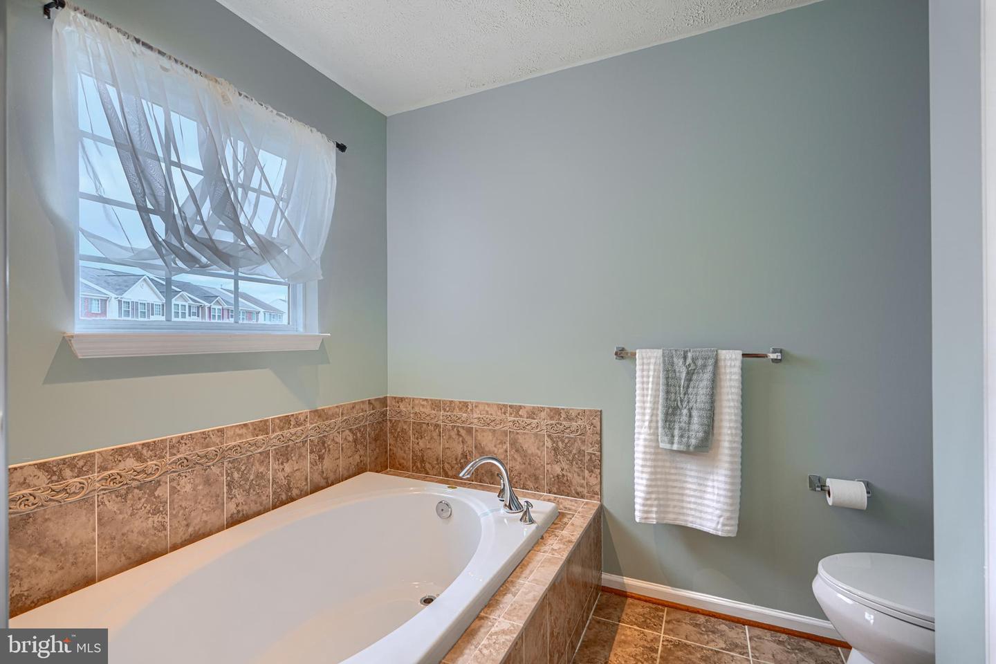 4736 Witchhazel Way Property Photo 34