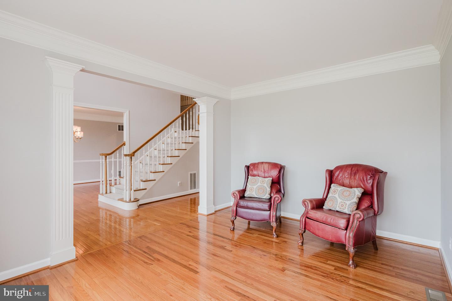 105 Bower Ln Property Photo 8