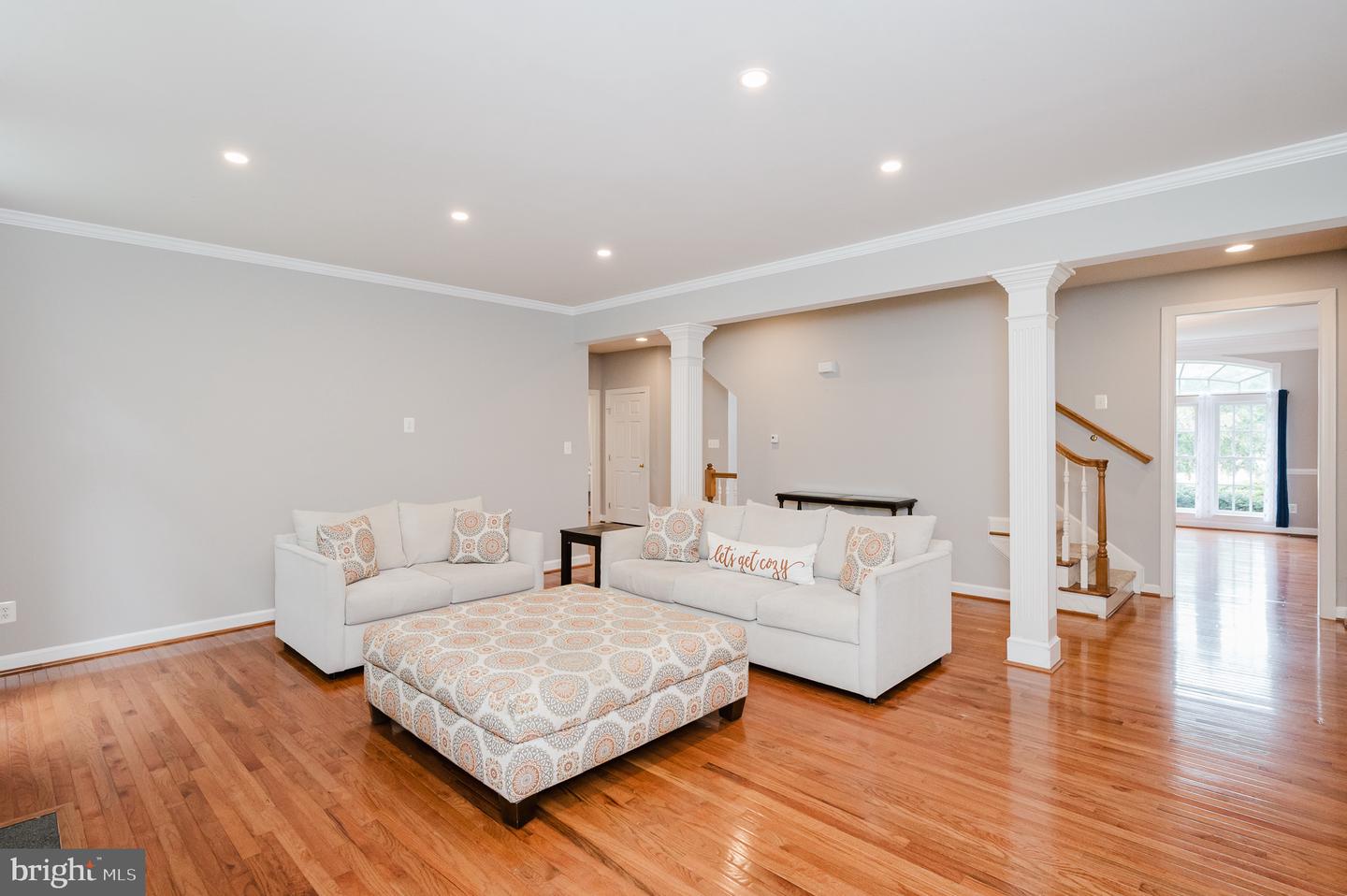 105 Bower Ln Property Photo 18