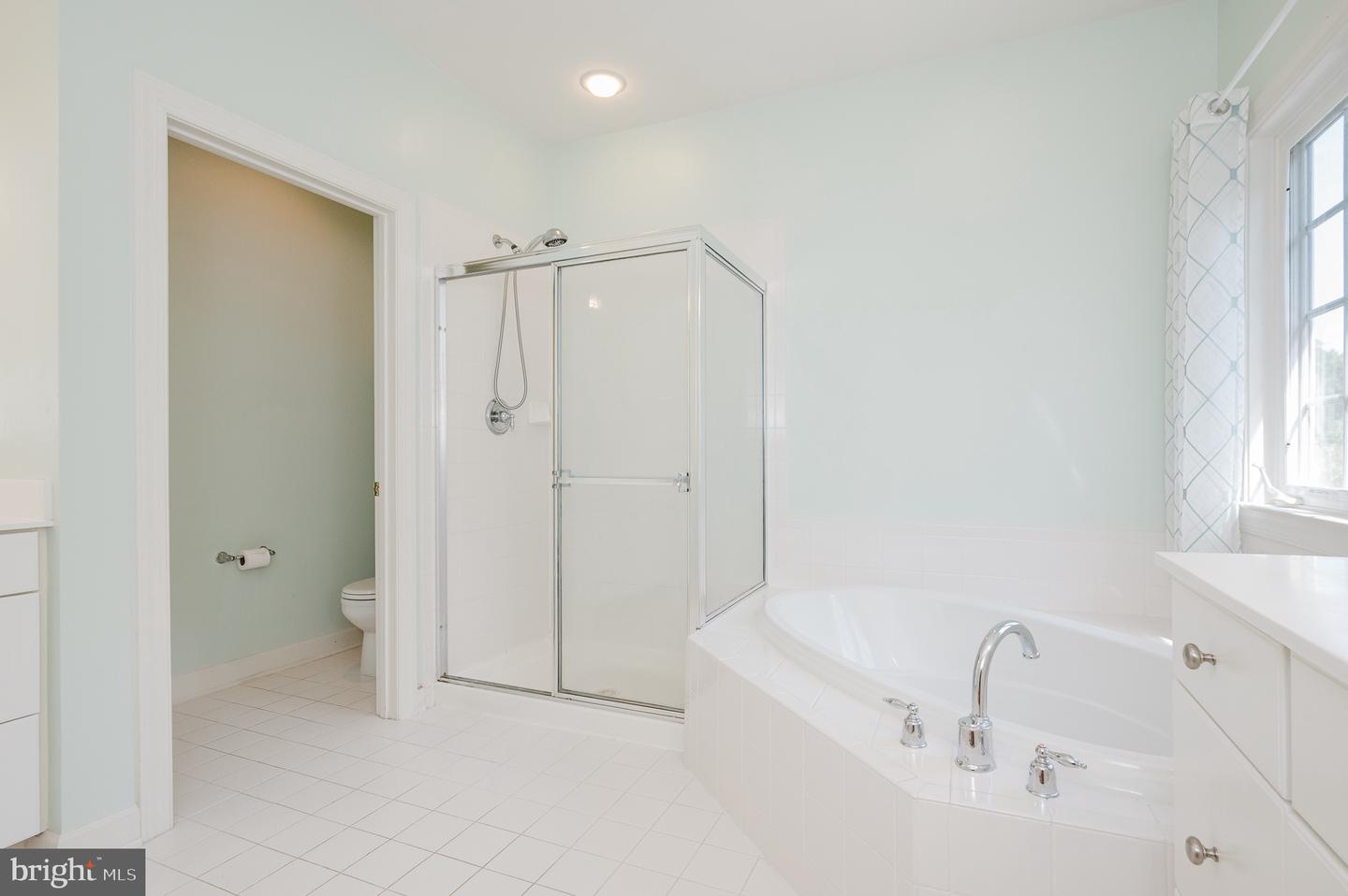 105 Bower Ln Property Photo 44