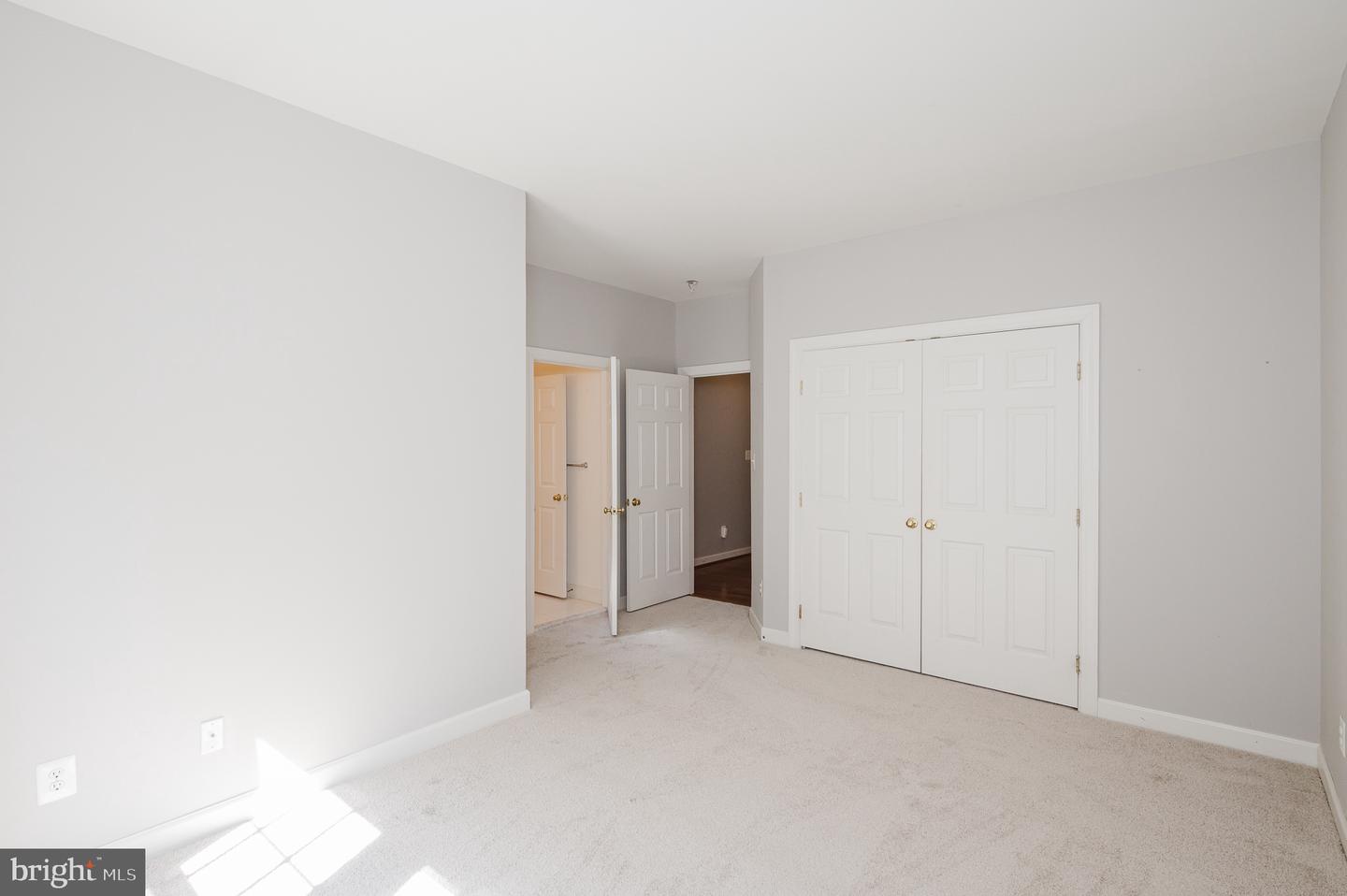 105 Bower Ln Property Photo 53