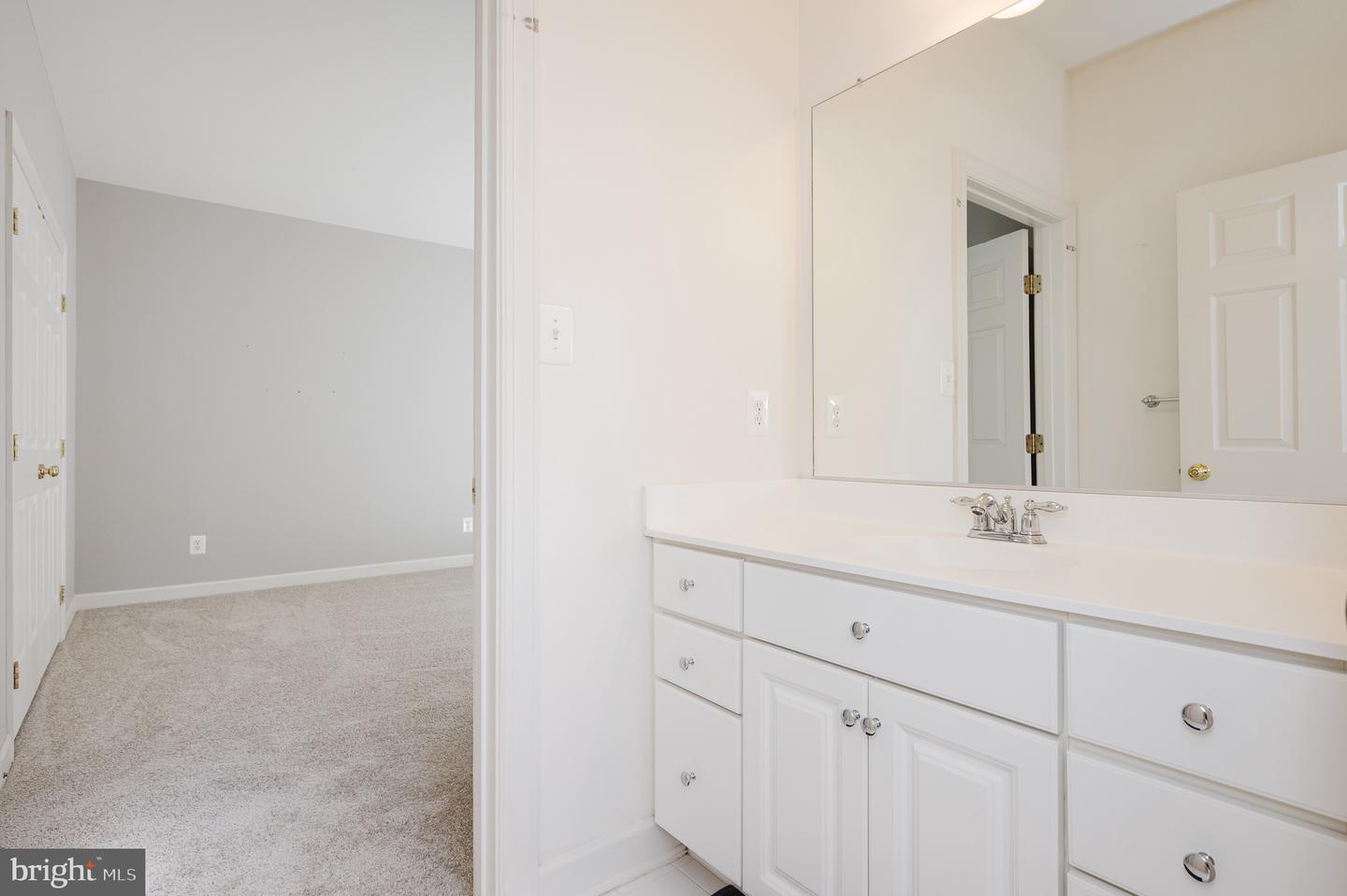 105 Bower Ln Property Photo 54