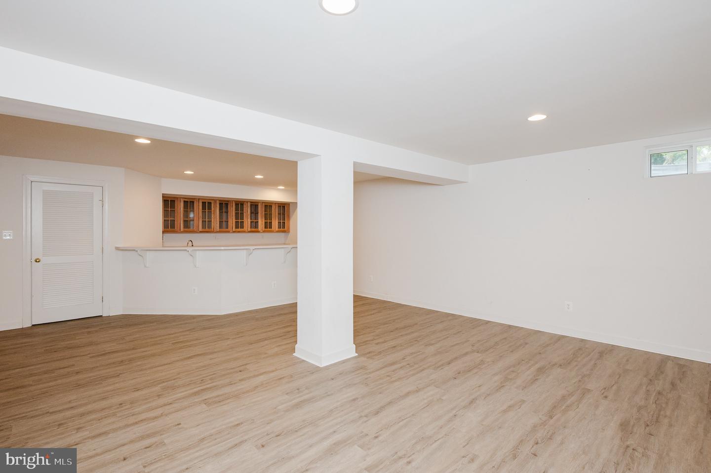 105 Bower Ln Property Photo 68