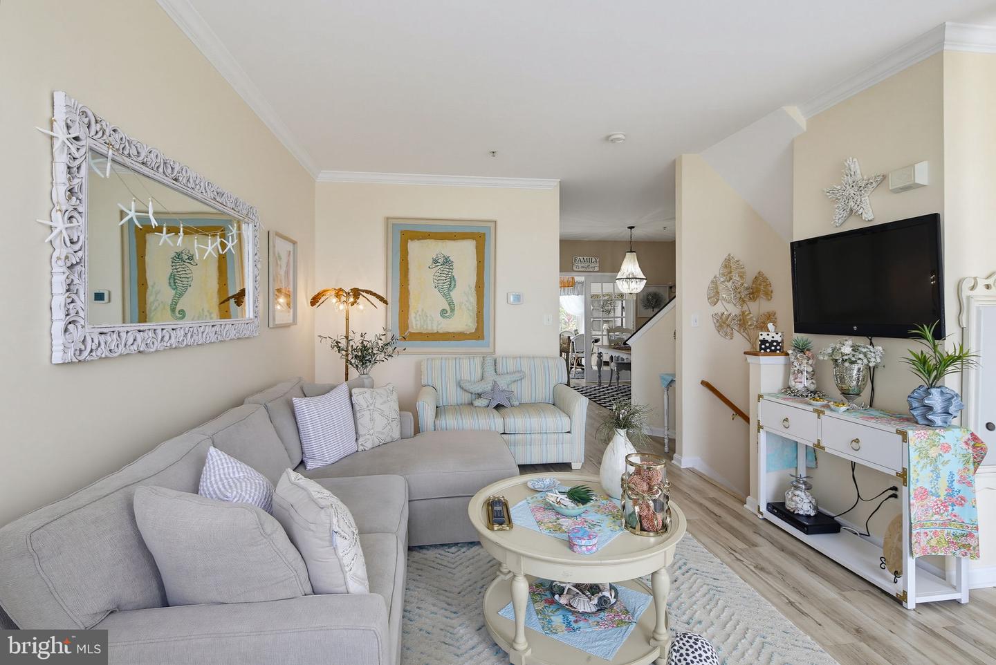697 Kirkcaldy Way Property Photo 3