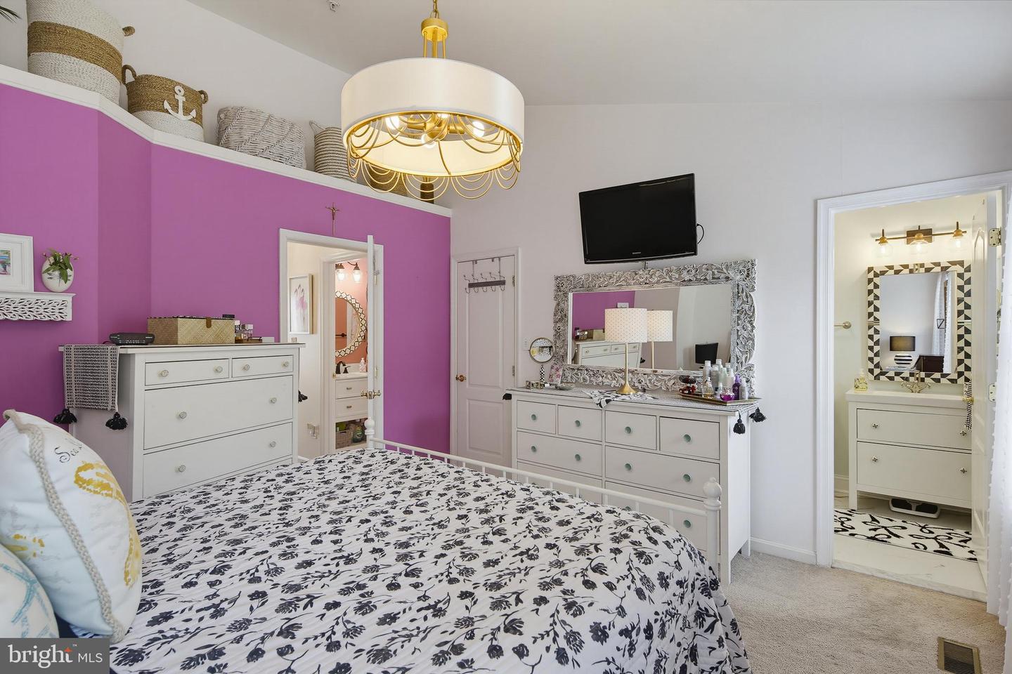 697 Kirkcaldy Way Property Photo 18
