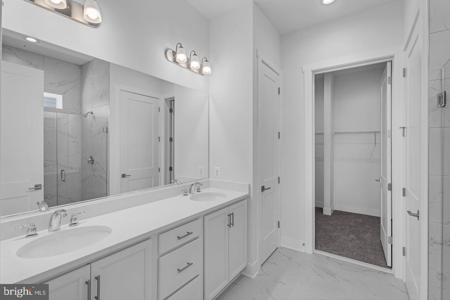 517 Whimsical Dr Property Photo 7