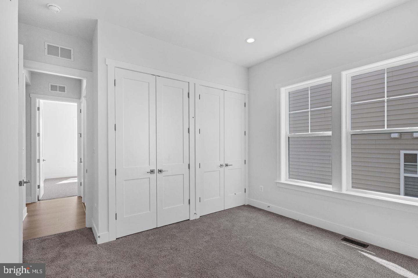 517 Whimsical Dr Property Photo 10