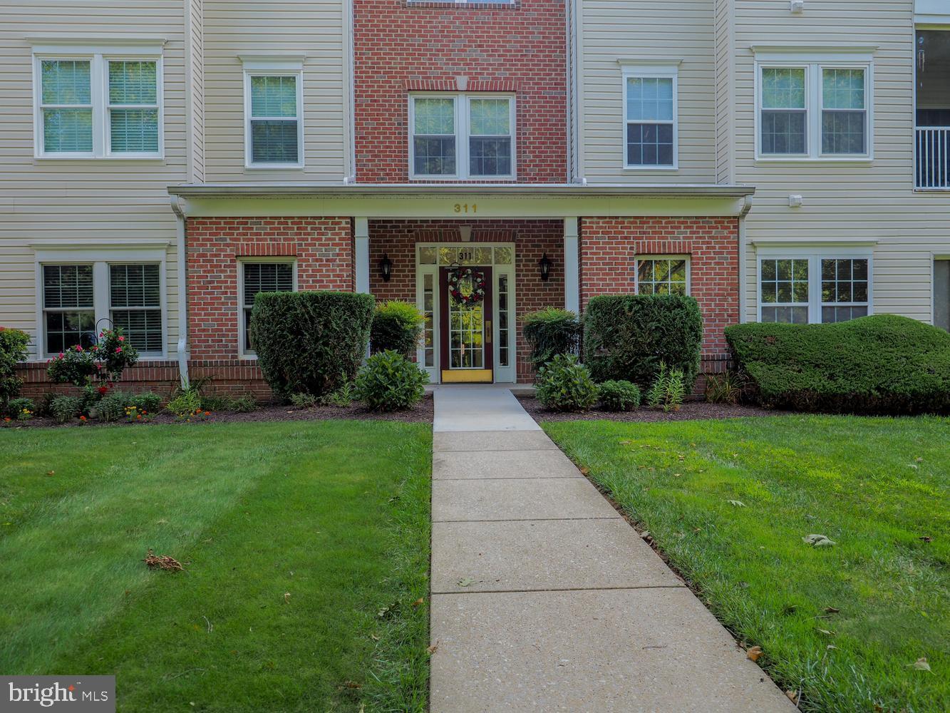 311-K WILLRICH CIR #311K Property Photo 1